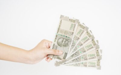 INR से USD आज: अमेरिकी डॉलर के मुकाबले रुपया अब तक के सबसे निचले स्तर से 128 पैसे बढ़कर 93.57 पर पहुंच गया