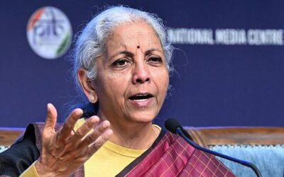 बजट विकास के साधन के रूप में निवेश पर ध्यान केंद्रित करता है; सीतारमण का कहना है कि घाटे का लक्ष्य सरकार की प्राथमिकता को रेखांकित करता है