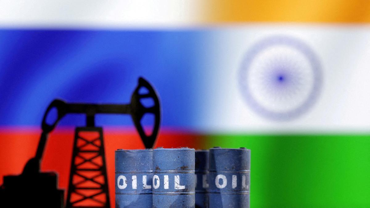 भारतीय आयात में रूसी तेल की हिस्सेदारी बढ़कर 38% हो गई, अप्रैल 2026 में प्रीमियम भुगतान 425% बढ़ गया