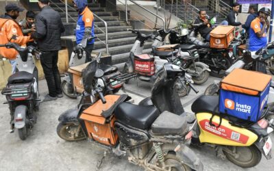 आर्थिक सर्वेक्षण 2025-26 में नौकरी परिदृश्य की गुलाबी तस्वीर पेश की गई है, गिग श्रमिकों के बीच असमानता पर चिंता जताई गई है