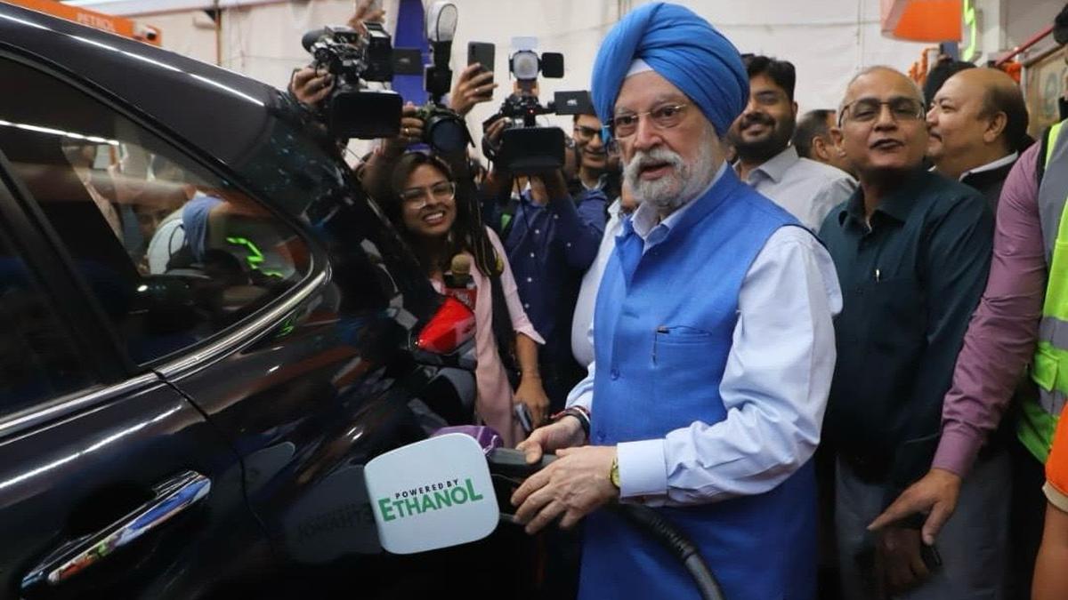 E85, E20 से लगभग ₹20/लीटर सस्ता होगा: पेट्रोलियम मंत्री हरदीप पुरी