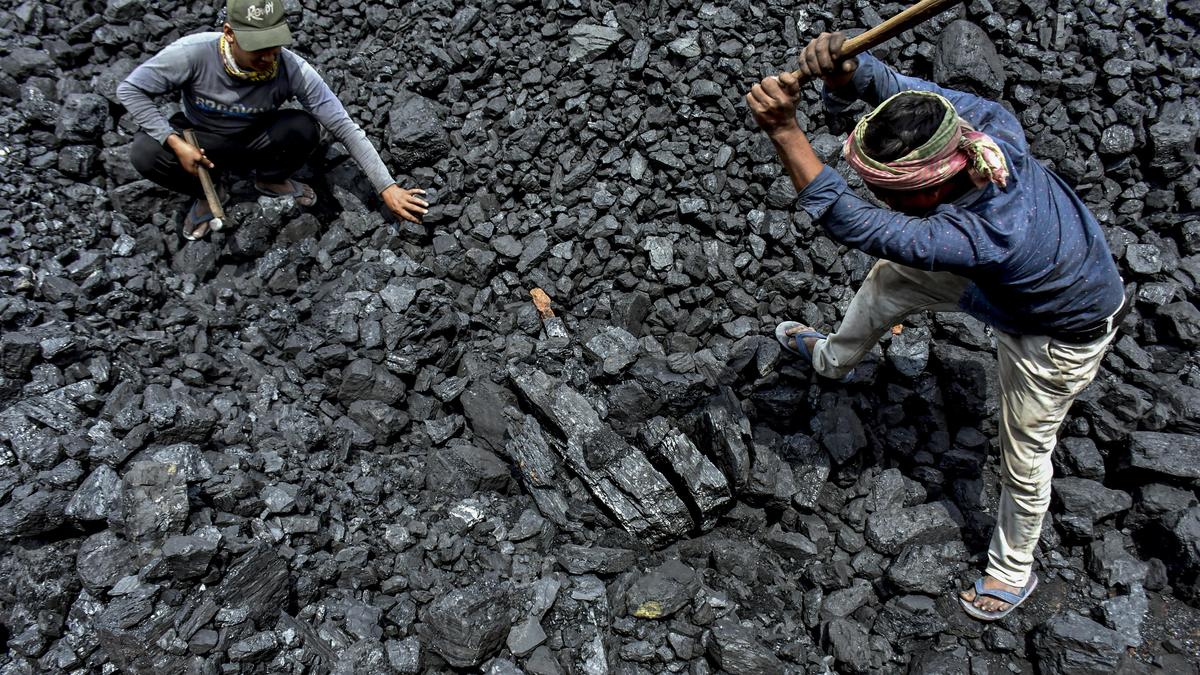कोल इंडिया आगामी लिंकेज नीलामी विंडो में गैर-विनियमित क्षेत्र को 35 मीट्रिक टन की पेशकश करेगी