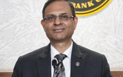 'हमारी अर्थव्यवस्था मजबूत स्थिति में है, हम कहीं बेहतर स्थिति में हैं', आरबीआई गवर्नर मल्होत्रा ​​कहते हैं