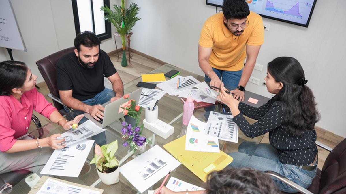 प्रतिबंधात्मक नियम भारतीय स्टार्टअप गठन को 20% तक धीमा कर देंगे, वीसी प्रवाह 25% तक धीमा हो जाएगा: रिपोर्ट