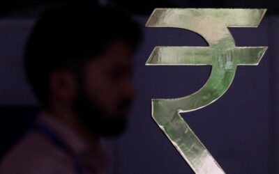 अमेरिकी डॉलर के मुकाबले रुपया 67 पैसे गिरकर 95.23 पर बंद हुआ
