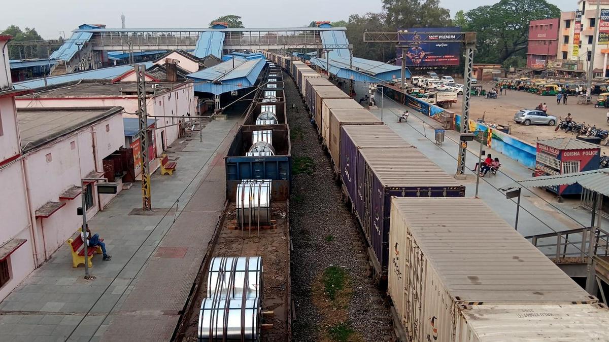 स्टेनलेस स्टील उद्योग ने जंग, आयात पर अंकुश लगाने के लिए राष्ट्रीय नीति और जंग रोधी मिशन की मांग की है